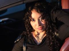 CarmilleZlata - female with black hair webcam at xLoveCam