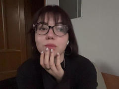 CarmonYorton - female with brown hair webcam at xLoveCam
