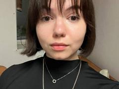 CarmonYorton - female with brown hair webcam at xLoveCam