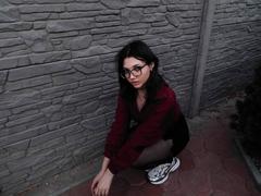 CarolKitty - female with brown hair webcam at xLoveCam