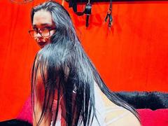 CarolaineHotX - female with brown hair and  small tits webcam at xLoveCam