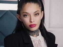 CaroliinaSantana - female with red hair webcam at xLoveCam