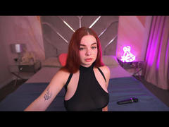 CarolinaDiaa - female with red hair webcam at xLoveCam