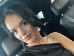 CarolinaPetra - female with black hair webcam at xLoveCam