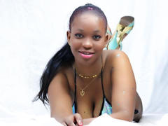 Carolinemoor - female with black hair and  small tits webcam at LiveJasmin