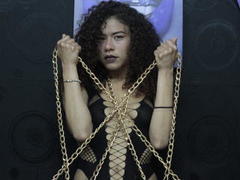 DianaGretchen - female with brown hair and  big tits webcam at LiveJasmin