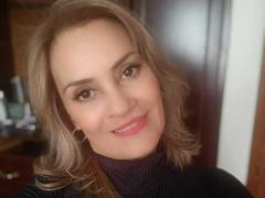 CarolinneFiotti - blond female webcam at xLoveCam