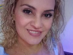 CarolinneFiotti - blond female webcam at xLoveCam