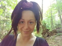 CarolyneSyeraX - female with red hair and  big tits webcam at xLoveCam