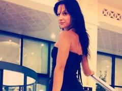 CassandraMichelli - female with brown hair webcam at xLoveCam