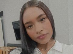 CassidyWinslow - female with brown hair and  big tits webcam at xLoveCam