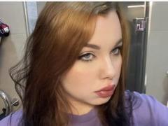 CassieStephania - female with brown hair and  small tits webcam at xLoveCam