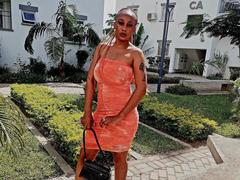 Cassy-hot - female with black hair webcam at xLoveCam