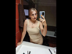 CatIlusionxx-hot - blond female webcam at xLoveCam