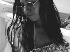 CatMelissa - female with red hair and  small tits webcam at xLoveCam