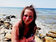 CatMelissa - female with red hair and  small tits webcam at xLoveCam