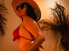 CataleyaBlow - female with brown hair and  big tits webcam at xLoveCam