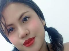 CataleyaNoir - female with brown hair and  big tits webcam at xLoveCam