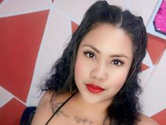 CataleyaNoir from xLoveCam