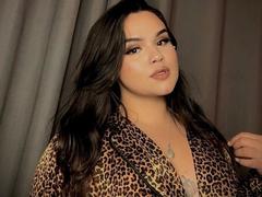 CatalinaAngell - female with black hair webcam at xLoveCam