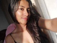 CatalinaValencia - female with black hair webcam at xLoveCam