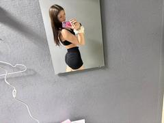 CatherinBonson - female with black hair webcam at xLoveCam