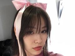 CatherinaKicker - female with black hair and  big tits webcam at xLoveCam