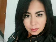 SweetCatheryne - female with brown hair and  big tits webcam at LiveJasmin