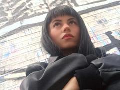 Cathulu - female with black hair webcam at xLoveCam