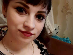 CathyBrie - female with brown hair webcam at xLoveCam