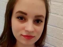 CathyBrie - female with brown hair webcam at xLoveCam