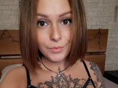 CathyCass - female with brown hair and  big tits webcam at xLoveCam