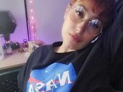 CatsitoS - female with red hair and  big tits webcam at xLoveCam