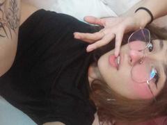 Cattabotero - blond female with  small tits webcam at xLoveCam