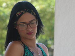 CattaleyaEvans - female with black hair webcam at xLoveCam