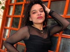 CattaleyaMolina - female with brown hair webcam at LiveJasmin