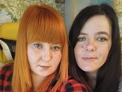 CattieAndSweetie from xLoveCam