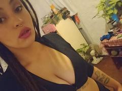 CattyStar - female with red hair webcam at xLoveCam