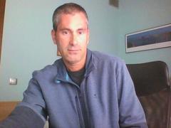 CaxonC from xLoveCam