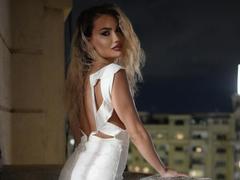 CellineHudson - blond female webcam at StripChat