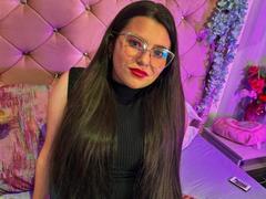 CelesteLemman - female with black hair webcam at LiveJasmin