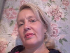 Cketana - blond female with  big tits webcam at xLoveCam