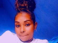 Chamina69 from xLoveCam