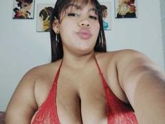 ChanaHot69 from xLoveCam