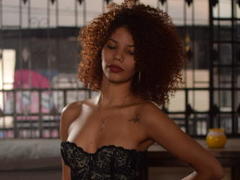 ChanellDupont - female with black hair webcam at LiveJasmin