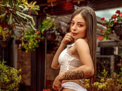 ChanelWallis - female with brown hair and  small tits webcam at xLoveCam