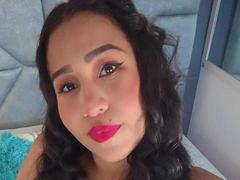 ChanellHarris from xLoveCam