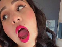 ChanellHarris - female with brown hair and  small tits webcam at xLoveCam