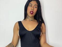Chanelly - female with black hair webcam at xLoveCam