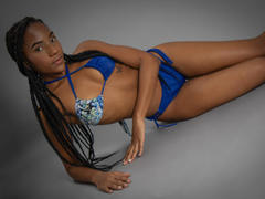 ChannelSweett - female with black hair webcam at xLoveCam